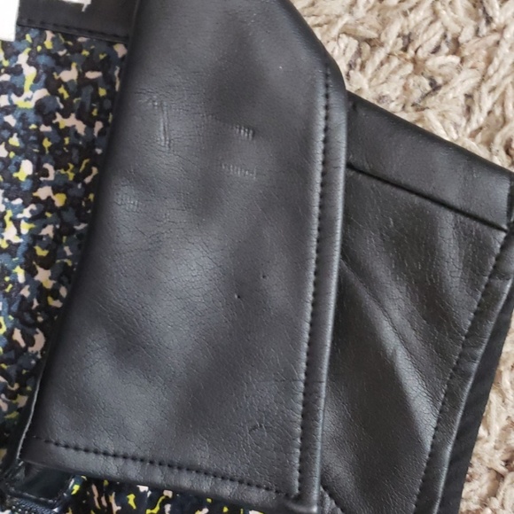 ⚡SALE⚡BCBGENERATION FLOWY DRESS SZ S - Picture 4 of 6